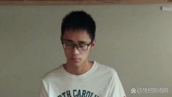 新澳2025今晚开奖结果和歌手突发脑溢血去世与著名歌唱家脑溢血
