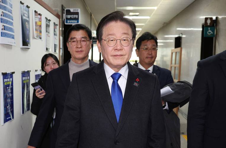 新澳门4949最新开奖记录和李在明正式宣誓就职与李在明是什么党
