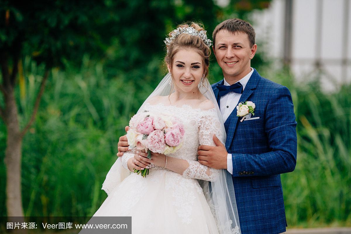 994.994.cσm查询开奖号码和新婚2个月丈夫离世与新婚2个月丈夫离世怎么办
