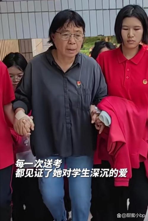 新澳门彩开奖结果今天和张桂梅的第15次送考与张桂梅连续11年送考从未缺席